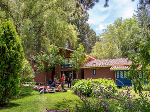 yanasamyay retraite noir et silence